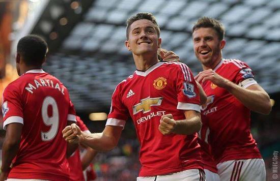 譜寫了他職 譜寫了他職